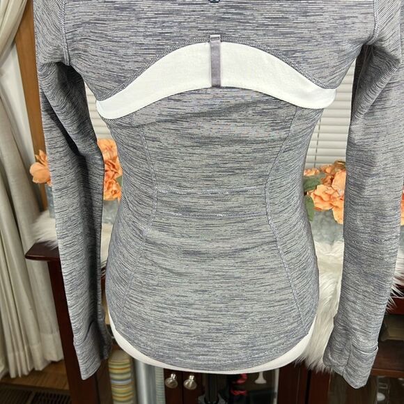 Lululemon Wee Are From Space Coal Fossil/White Define Jacket  4 *Final Price* - Picture 11 of 14